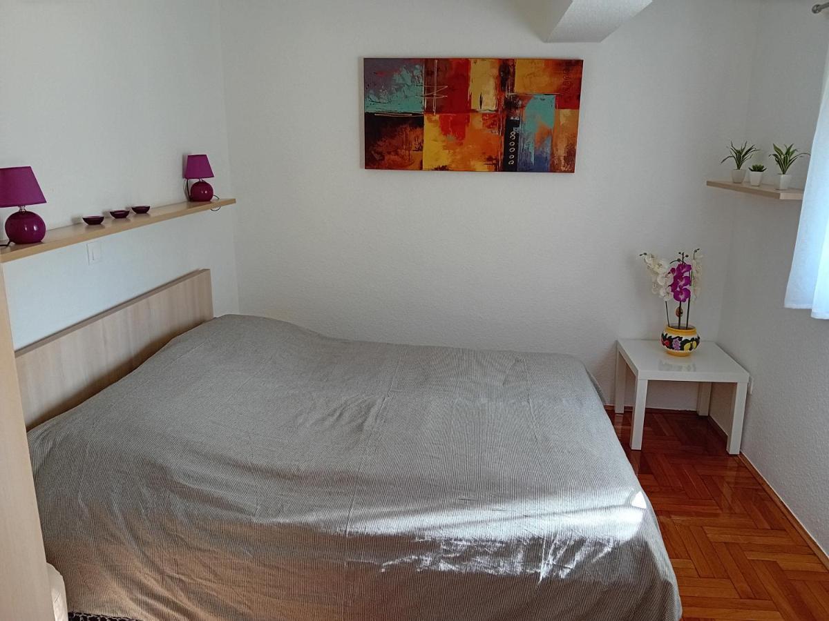Apartment Nikol Пула Екстер'єр фото